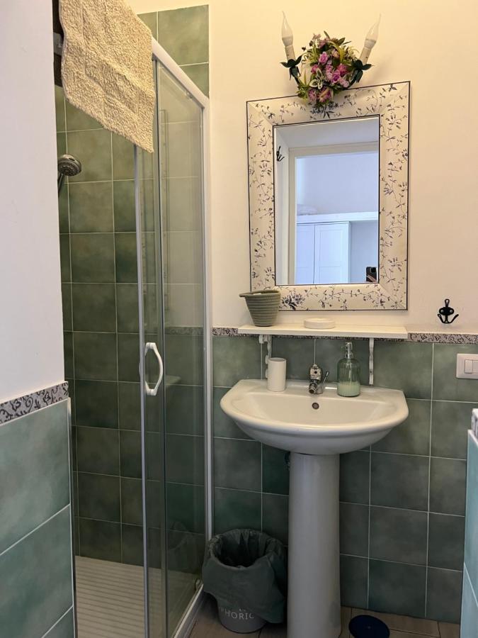 נאפולי Suites Giudecca מראה חיצוני תמונה