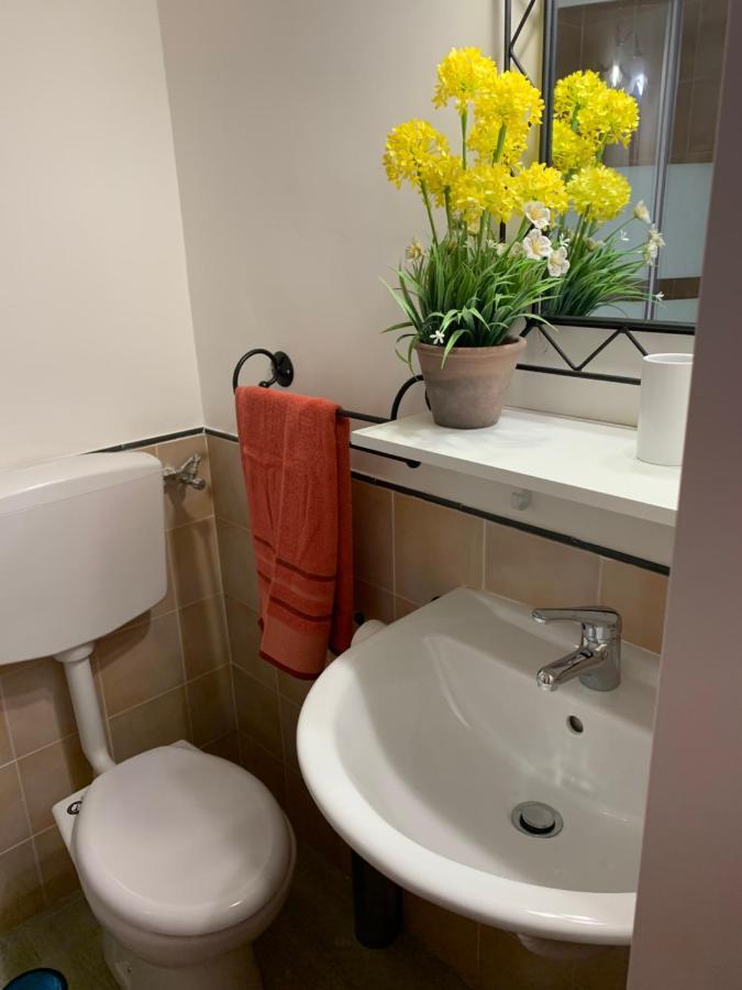 נאפולי Suites Giudecca מראה חיצוני תמונה