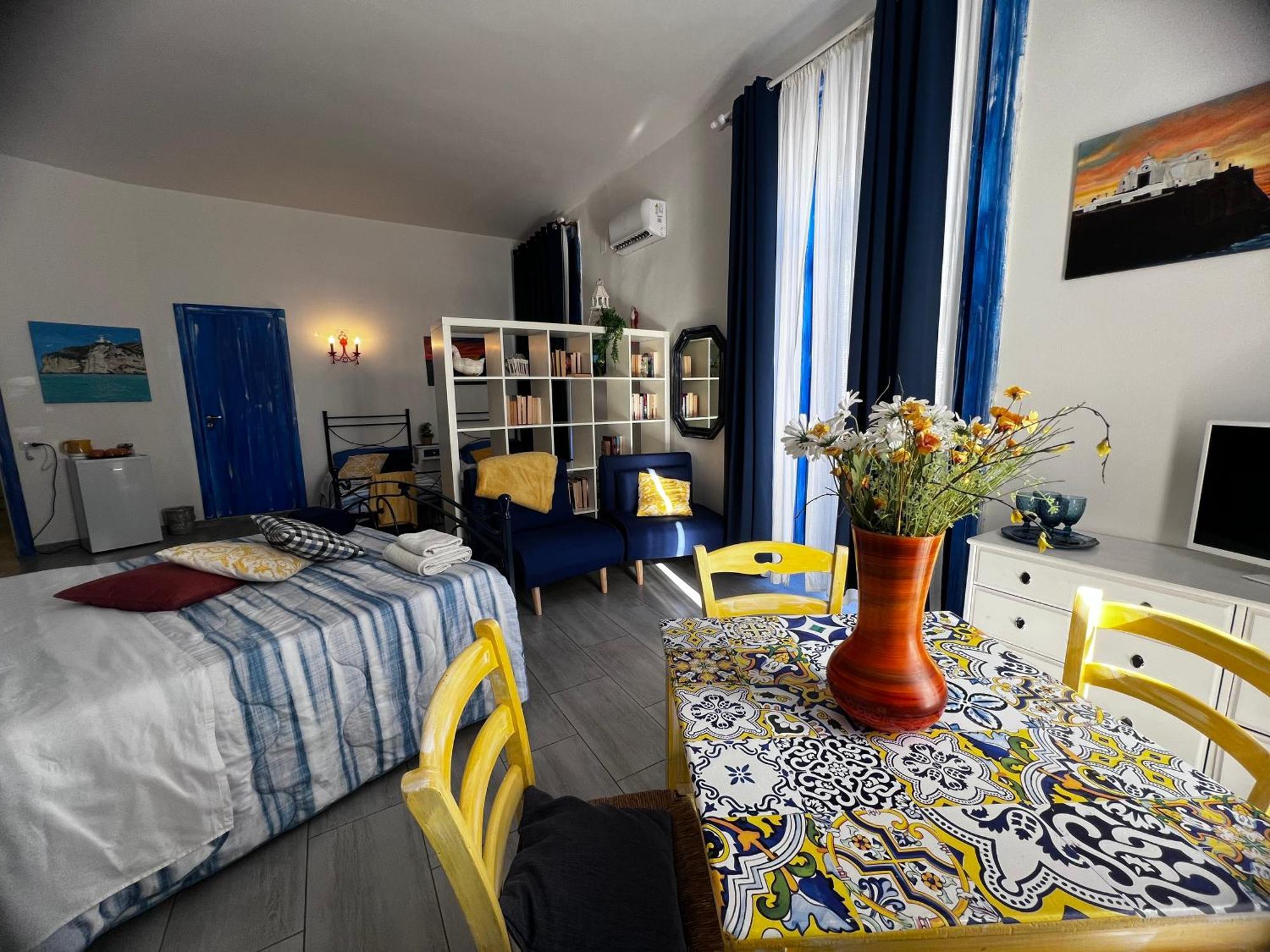 נאפולי Suites Giudecca מראה חיצוני תמונה