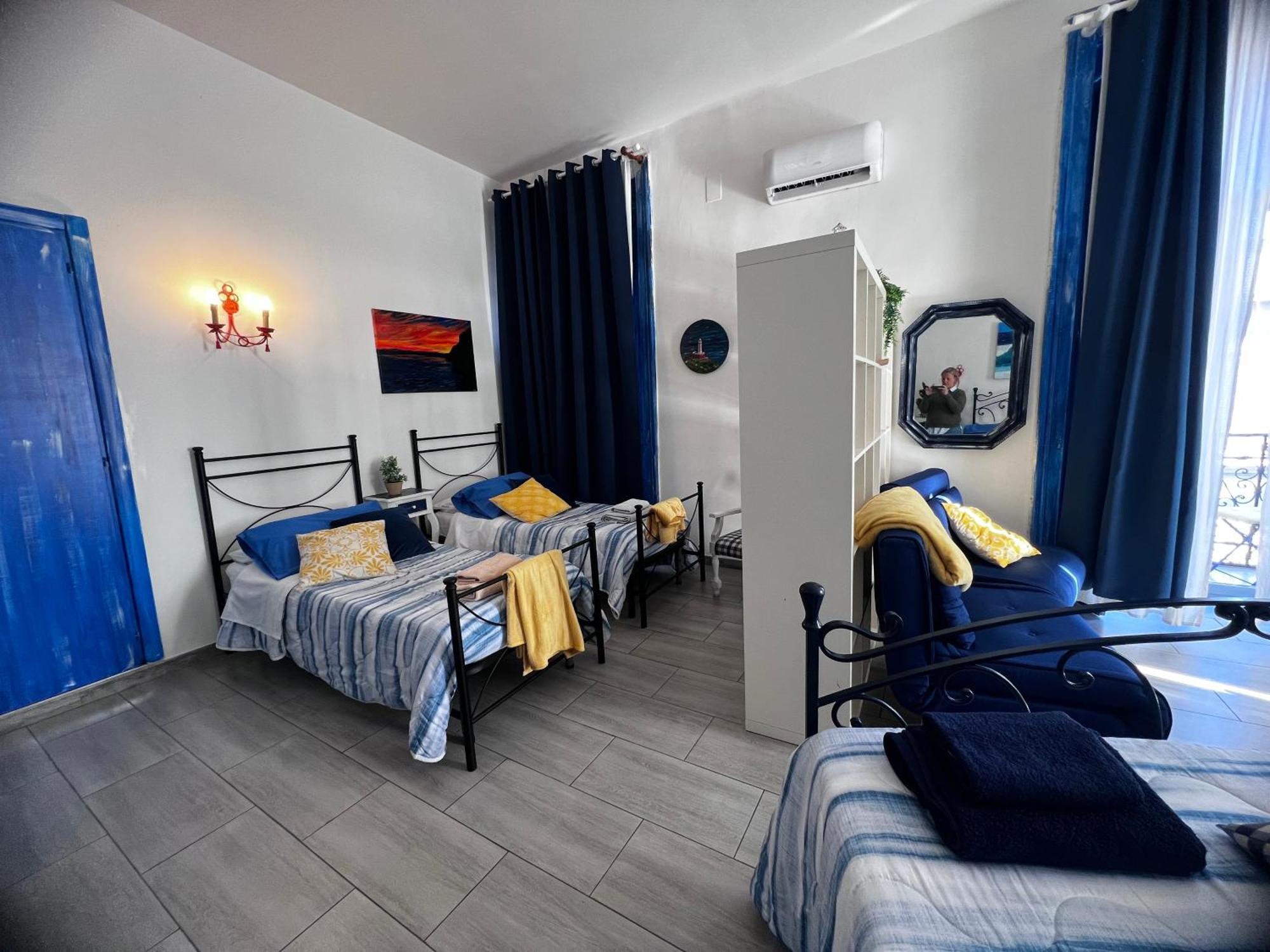 נאפולי Suites Giudecca מראה חיצוני תמונה